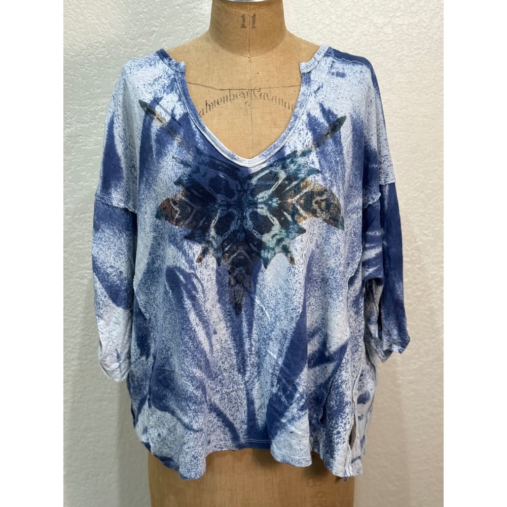 A Rare Bird Blue Tie Dye‎ Snowflake Oversized Top V-Neck Raw Hem One Size O/S